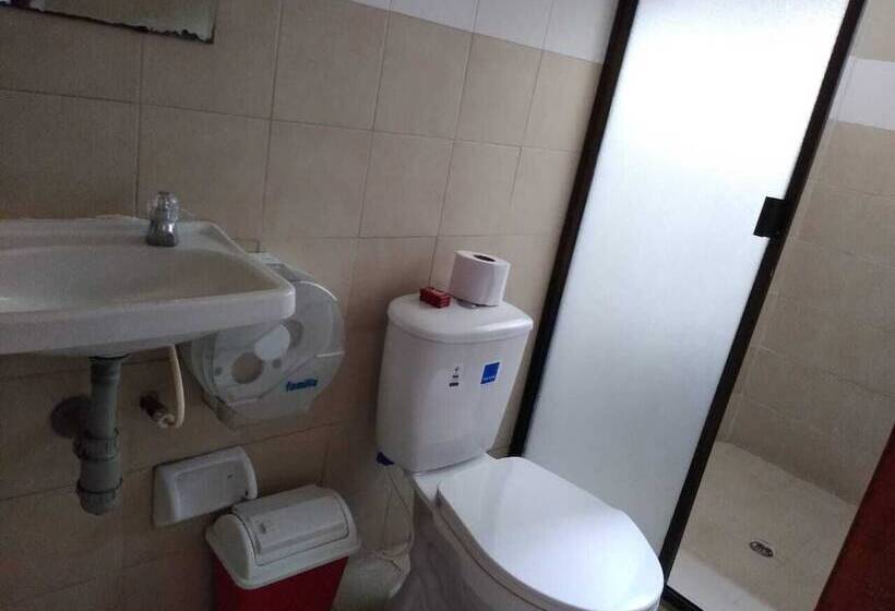 בית מלון כפרי Zulevar