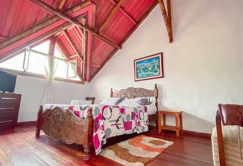 בית מלון כפרי Zulevar