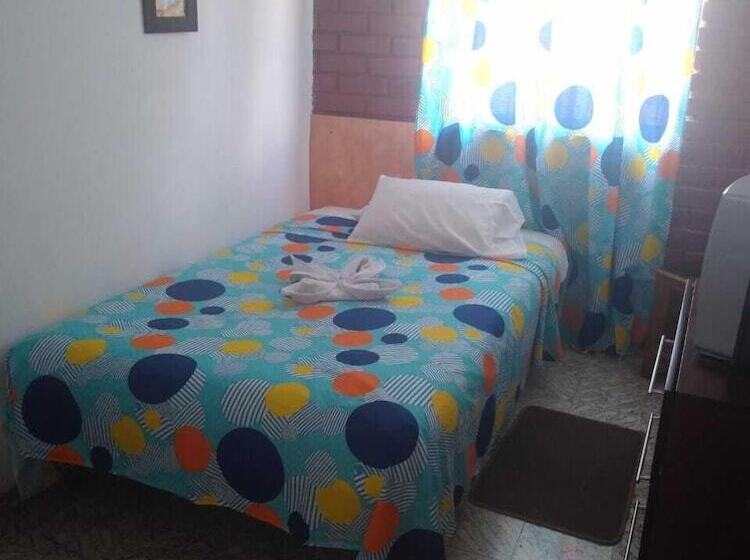 בית מלון כפרי Zulevar