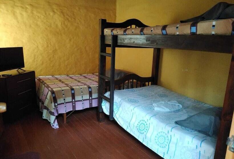 בית מלון כפרי Zulevar