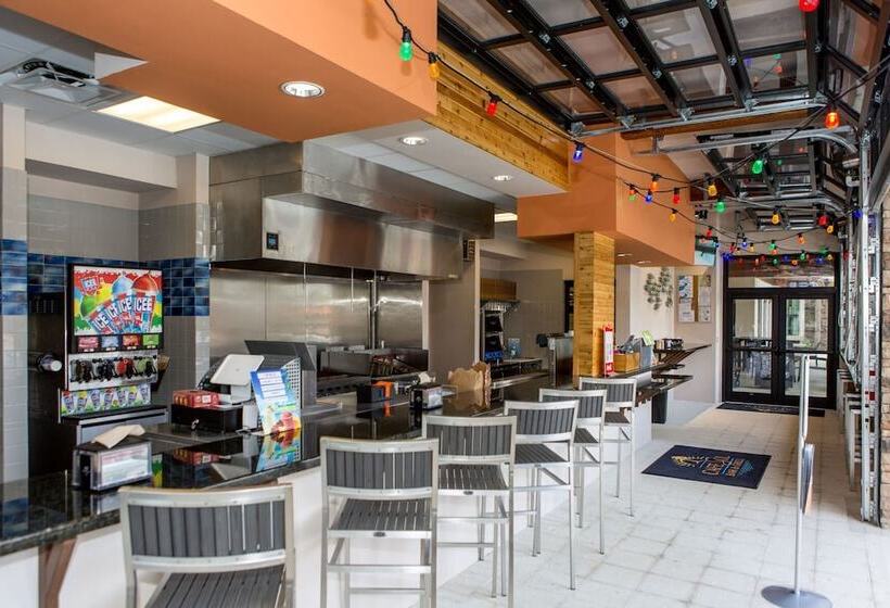 New Listing   Spacious Disney Area Pool Home With Amazing Resort Amenities! 6bd/5ba