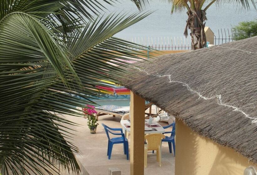 پانسیون Auberge Le Djembe