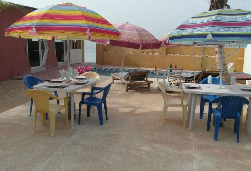 پانسیون Auberge Le Djembe