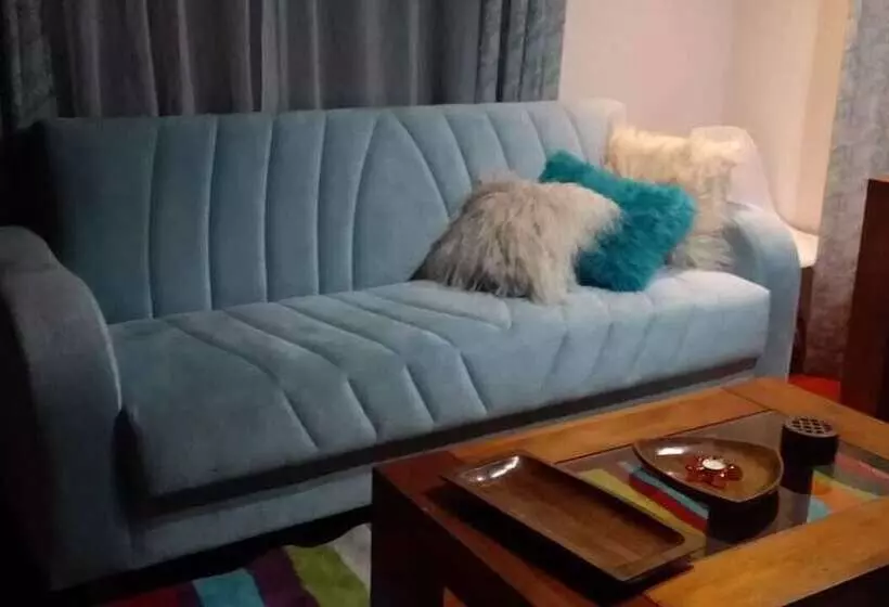 Hostal El Aromo Pensión A Empresas