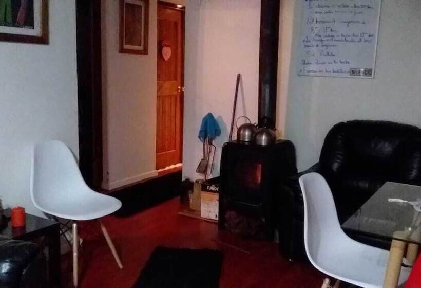 Hostal El Aromo Pensión A Empresas