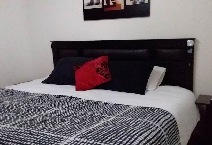 Hostal El Aromo Pensión A Empresas