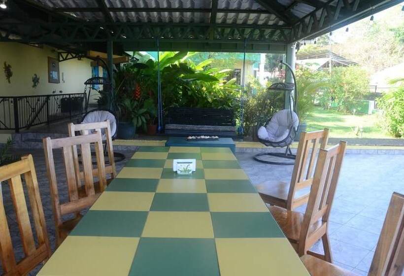 بنسيون La Terraza Verde