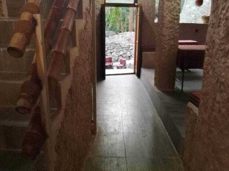 پانسیون Misfah Old House