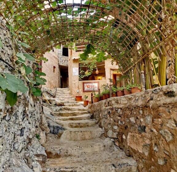 پانسیون Misfah Old House