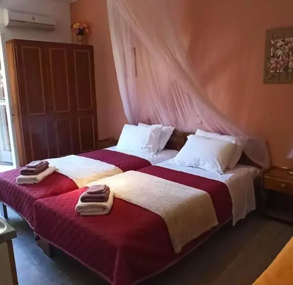 ペンション Sofia Margarita S Rooms
