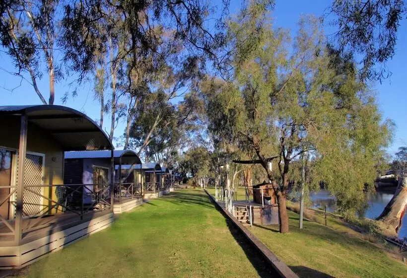 リゾートホテル Big4 Deniliquin Holiday Park