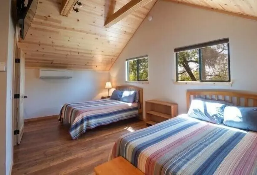 Yosemite Scenic Wonders Sierra Base 2b