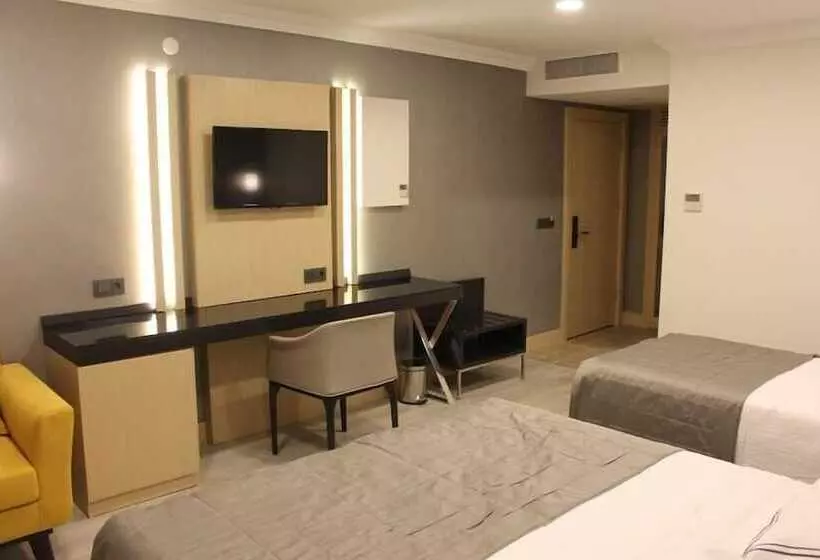 Abdullah Erdogan Paradise Otel