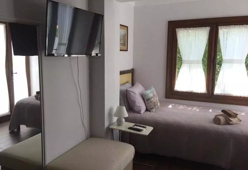 Retkeilymaja A Butik Konaklama