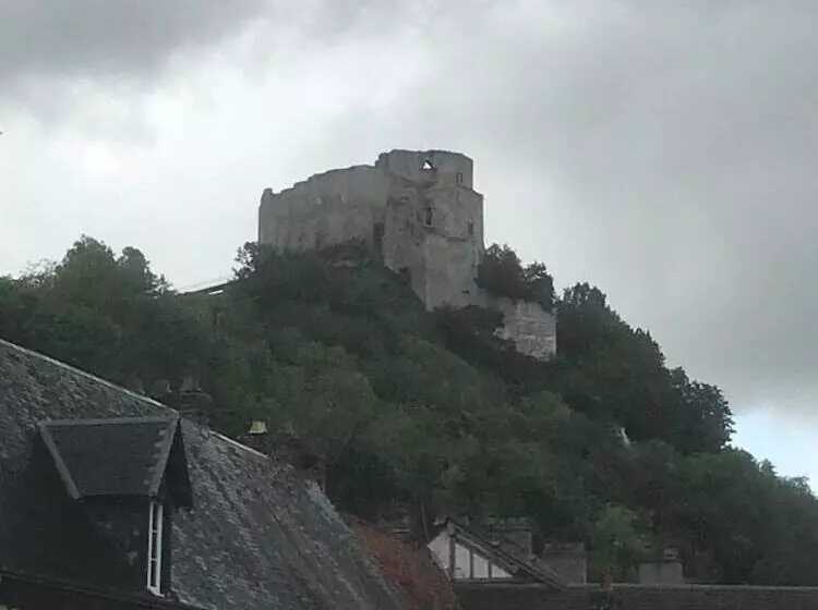 ベッドアンドブレックファースト Villa Aliénor