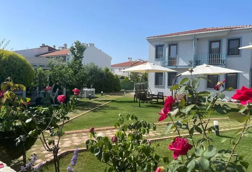 Cali̇sto 17 Buti̇k Otel
