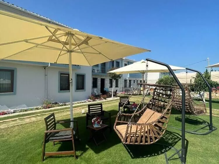 Cali̇sto 17 Buti̇k Otel