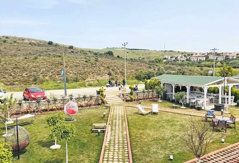 Cali̇sto 17 Buti̇k Otel