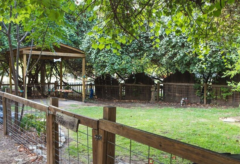 Cypress Creek Cottages