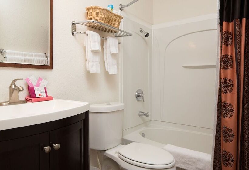 Cypress Creek Cottages