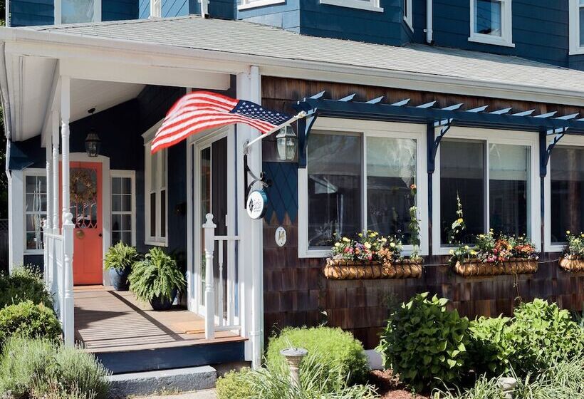 East Bay Bed & Breakfast