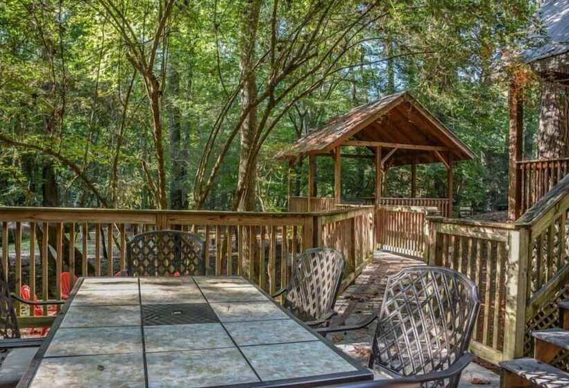 Harleys River Retreat