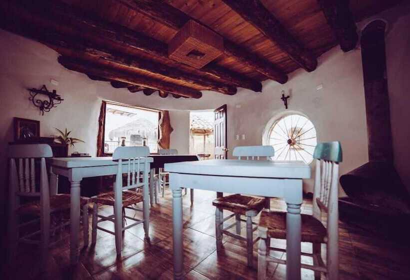 Hostal Refugio Capullos De Luna