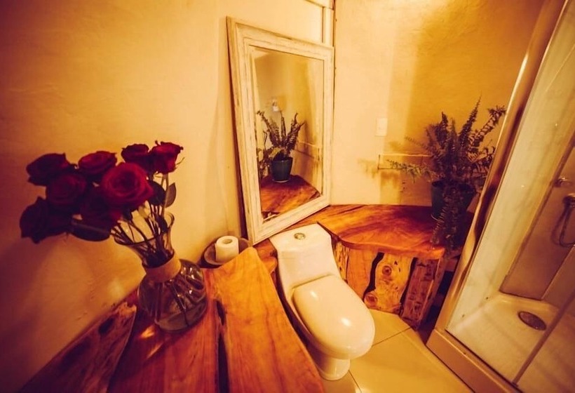 Hostal Refugio Capullos De Luna