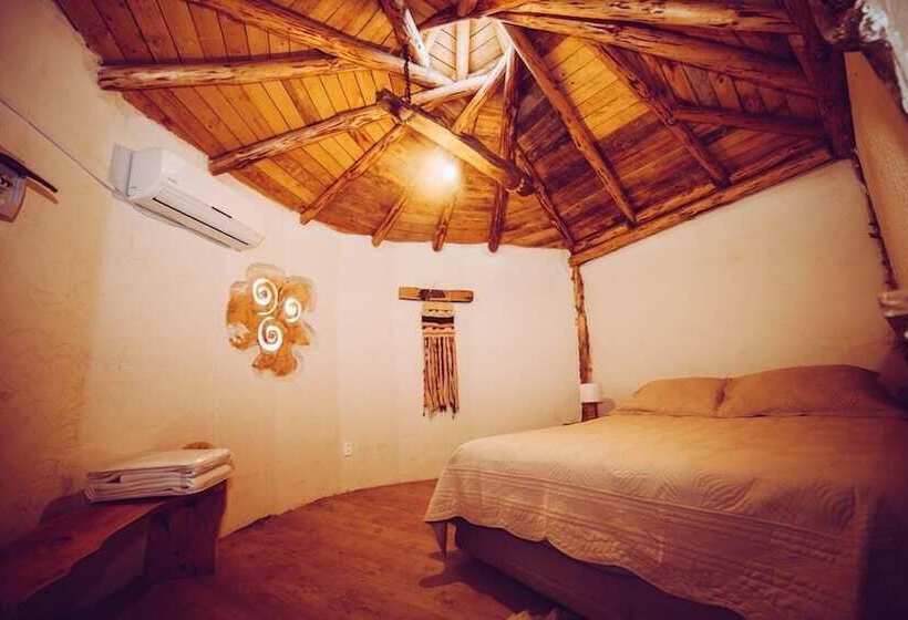 Hostal Refugio Capullos De Luna