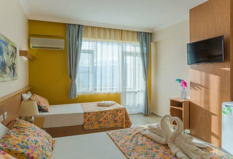 בית מלון כפרי Aqua Nina