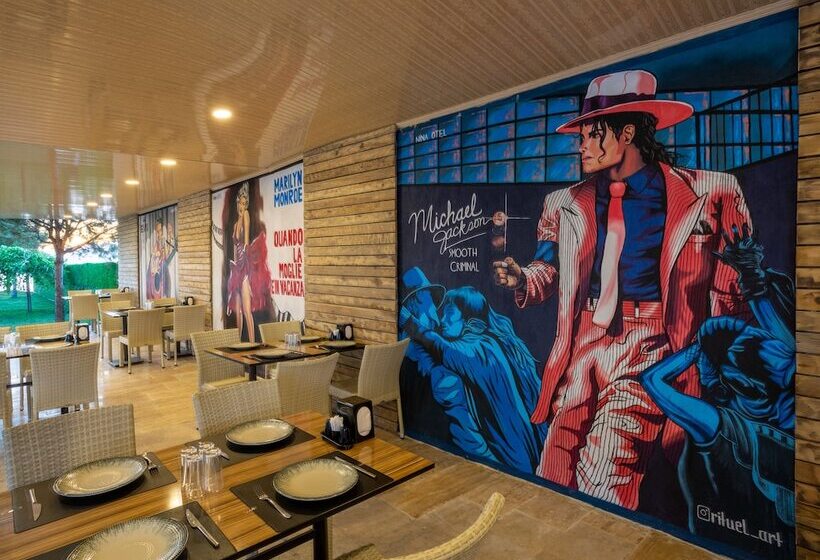 בית מלון כפרי Aqua Nina