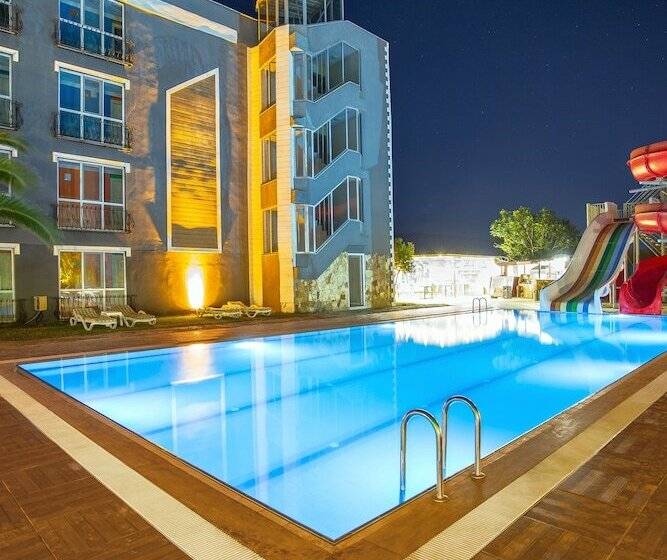 בית מלון כפרי Aqua Nina