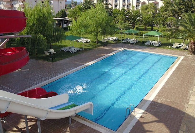 בית מלון כפרי Aqua Nina