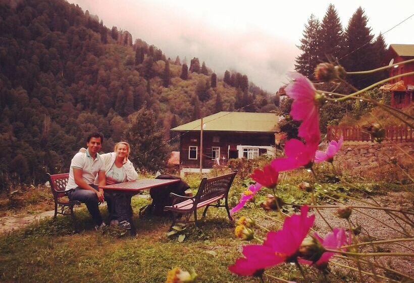 فندق Ayder Liligum Dag Evi