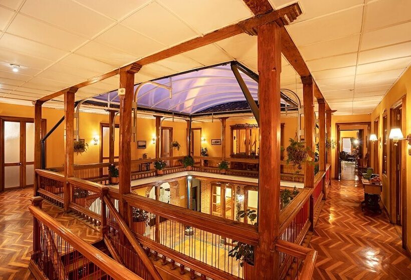 هتل Boutique La Merced