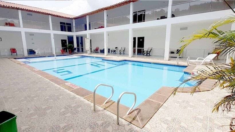 ホテル Campestre Villa Sandra