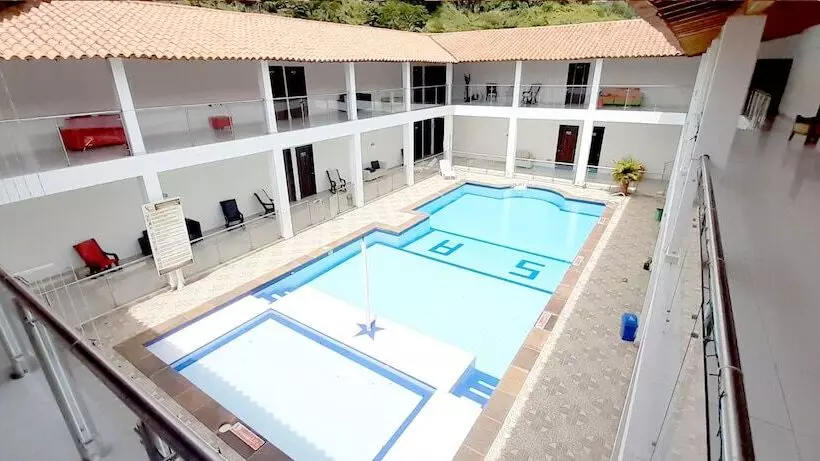 ホテル Campestre Villa Sandra