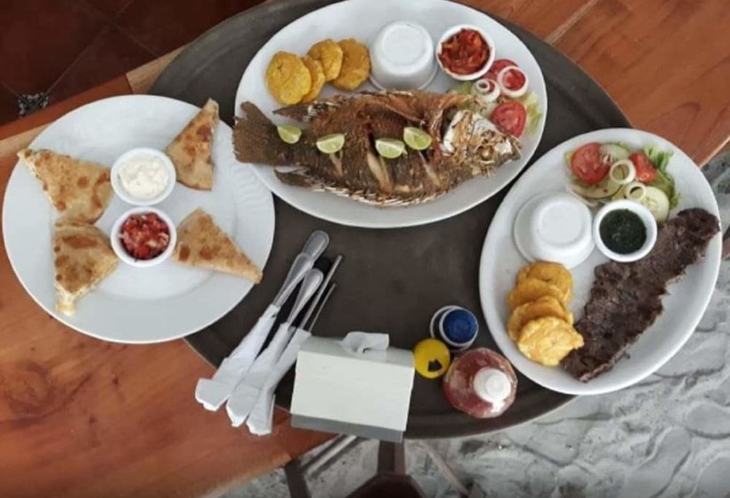 هتل Finca Playa Venecia