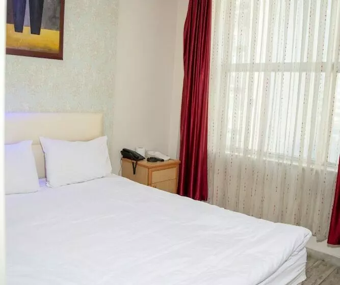 Gumus Otel