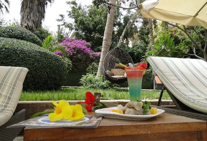 Iris Hotel Ressort Space Et Resort