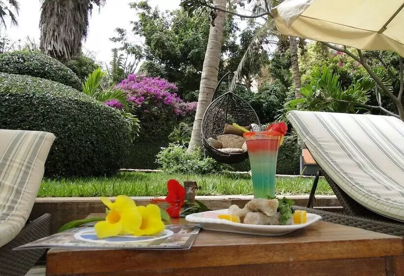 Iris Hotel Ressort Space Et Resort