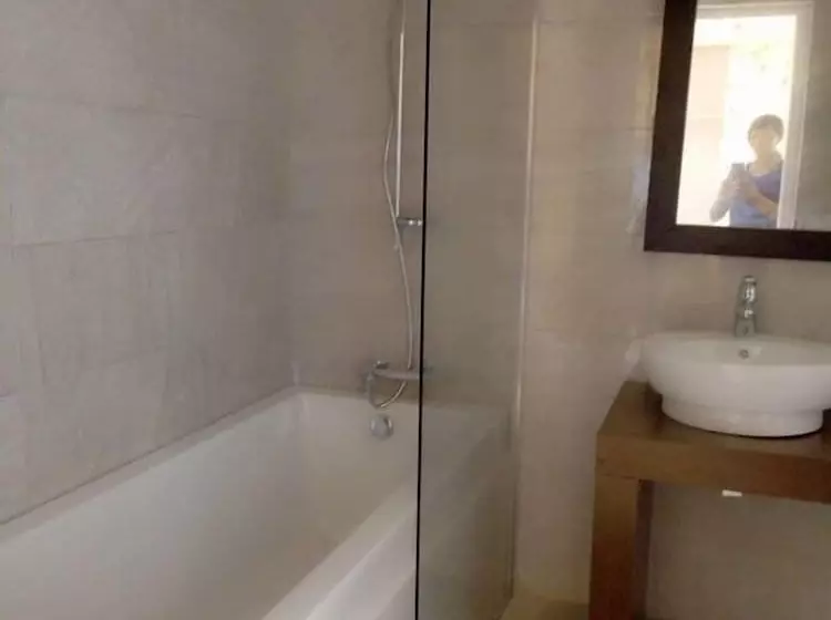 Iris Hotel Ressort Space Et Resort