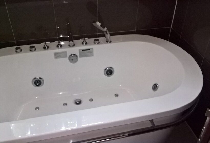 Iris Hotel Ressort Space Et Resort