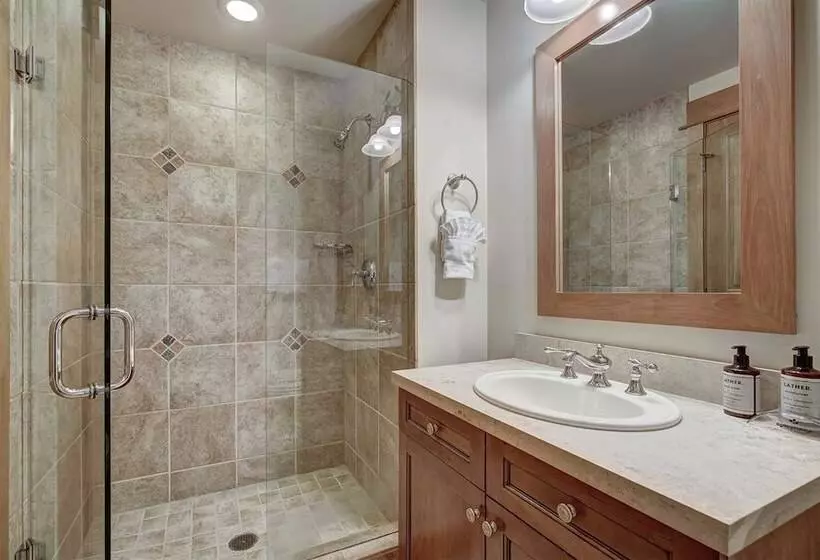 هتل Premier 3 Bedroom Ski In, Ski Out Lone Eagle Condo With The Best Access To Skiing In Keystone