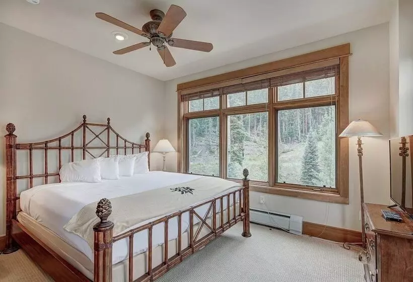 هتل Premier 3 Bedroom Ski In, Ski Out Lone Eagle Condo With The Best Access To Skiing In Keystone