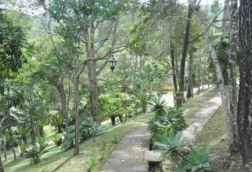 ホテル Repousada Chalés