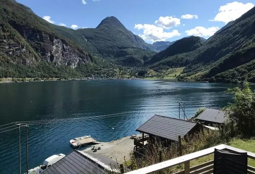 Hotelli Solhaug Camping