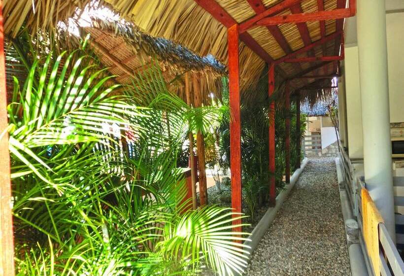 هتل Sosua Adventure & Wellness