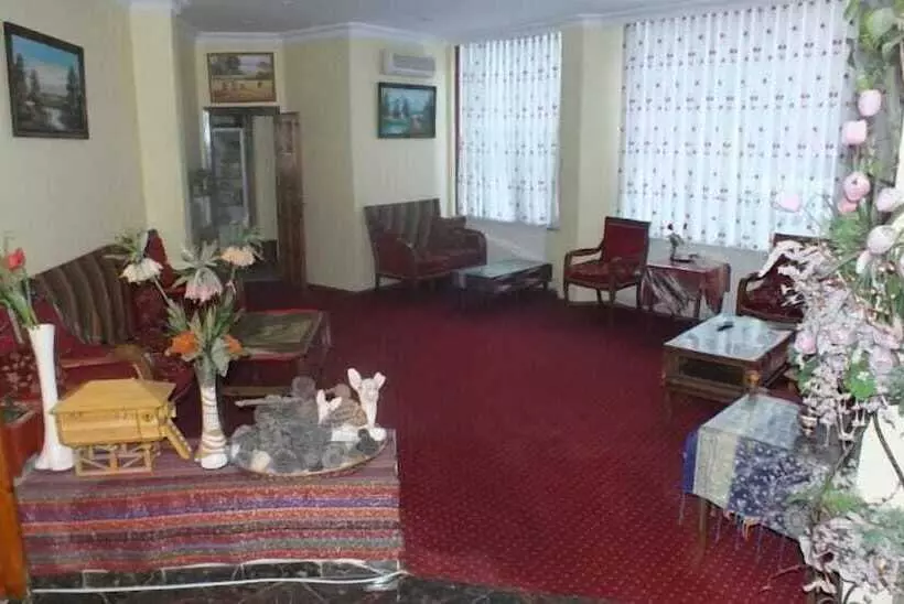 ホテル Vazelon Konaklama Tesisleri