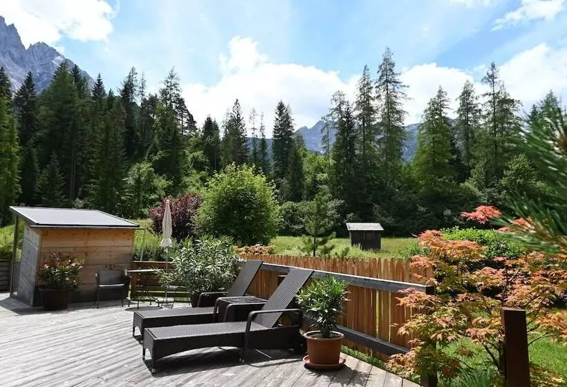 Hotelli Zirbennest Martha